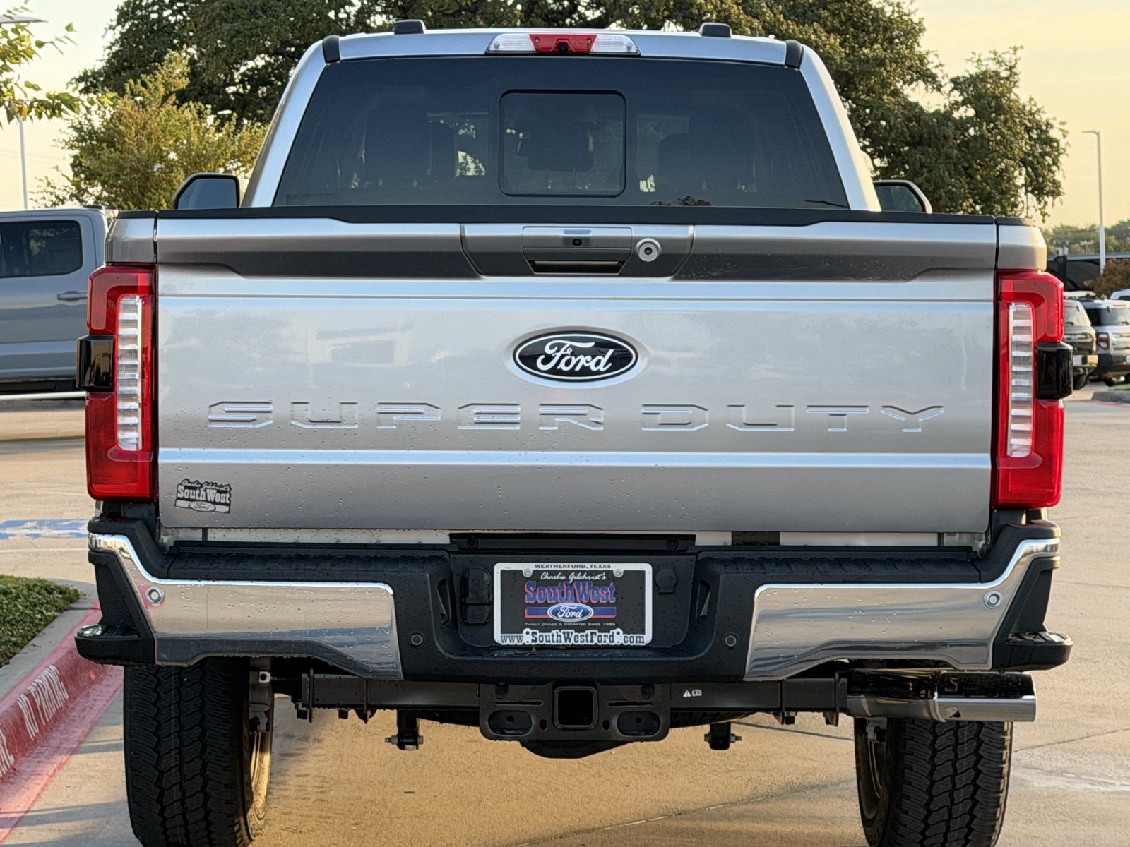 New 2027 Ford F350 Lariat w/ Lariat Premium Package AWD/4WD image 5
