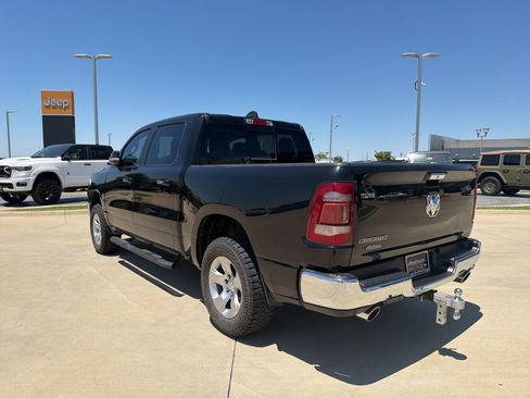 Used 2019 RAM 1500 Big Horn RWD image 3