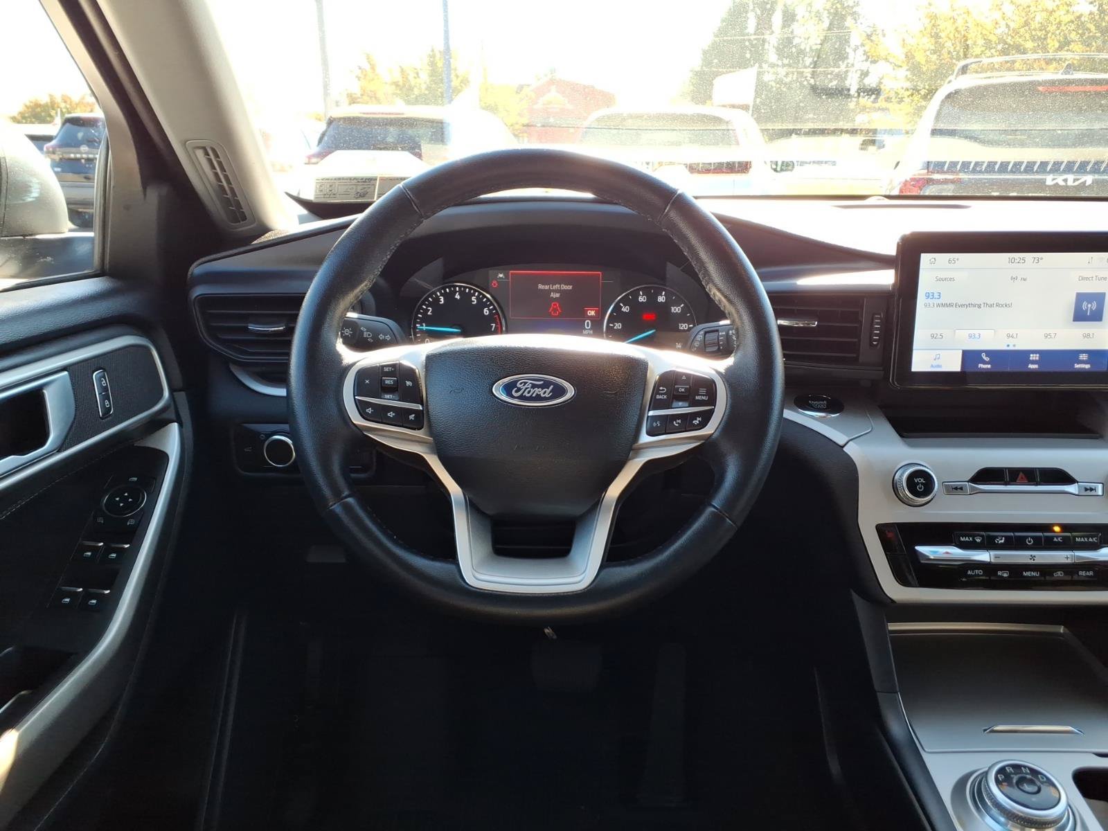 Certified 2023 Ford Explorer XLT AWD/4WD image 11