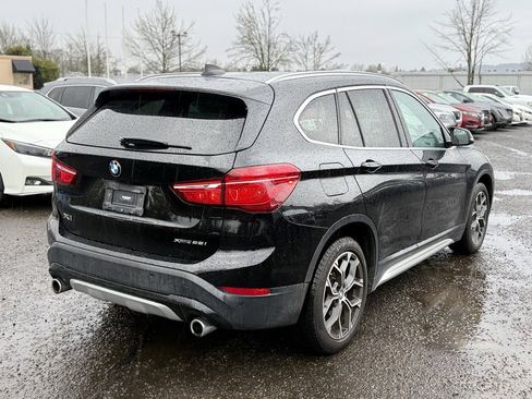 Used 2021 BMW X1 xDrive28i image 5