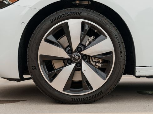 Certified 2025 Audi A5 2.0T Premium Plus w/ Premium Plus image 32