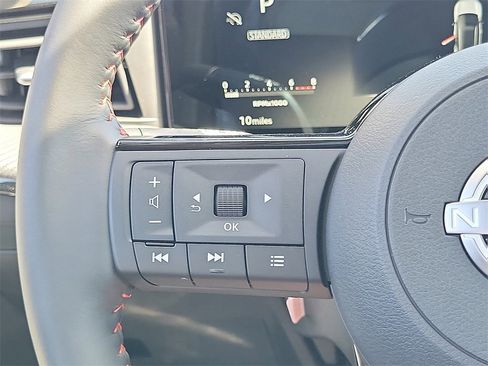 New 2026 Nissan Kicks SR w/ SR Premium Package image 6