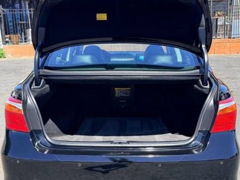 Used 2012 Lexus LS 460 L w/ Luxury Value Edition RWD image 15