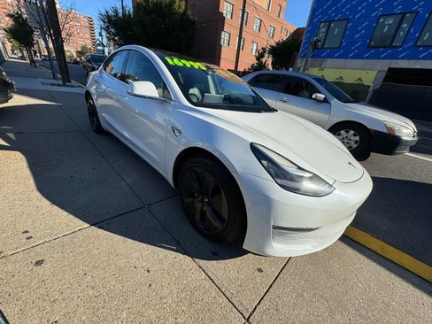 Used 2020 Tesla Model 3 Long Range image 37