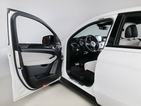 Used 2018 Mercedes-Benz GLE 43 AMG 4MATIC Coupe image 25