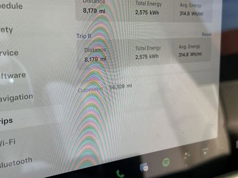 Used 2022 Tesla Model X image 19