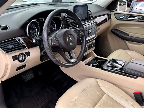 Used 2017 Mercedes-Benz GLE 350 image 18