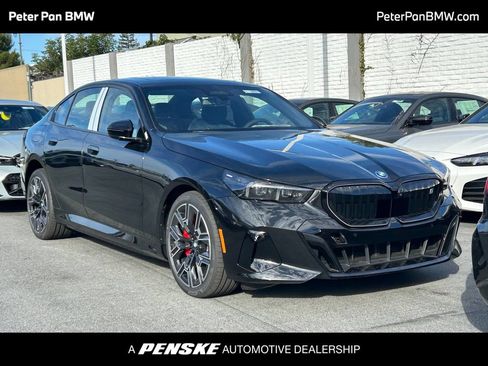 New 2027 BMW i5 eDrive40 w/ M Sport Package RWD image 1