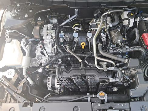 New 2026 Nissan Altima 2.5 SR w/ SR Midnight Edition Package FWD image 23