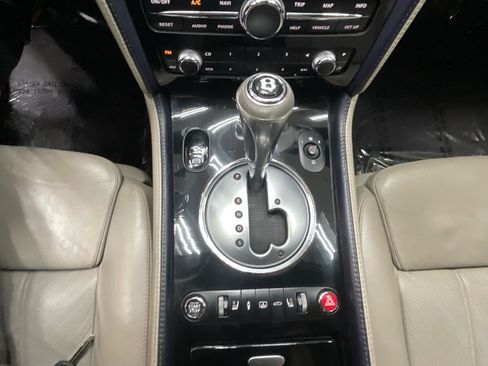 Used 2006 Bentley Flying Spur Flying Spur AWD/4WD image 24