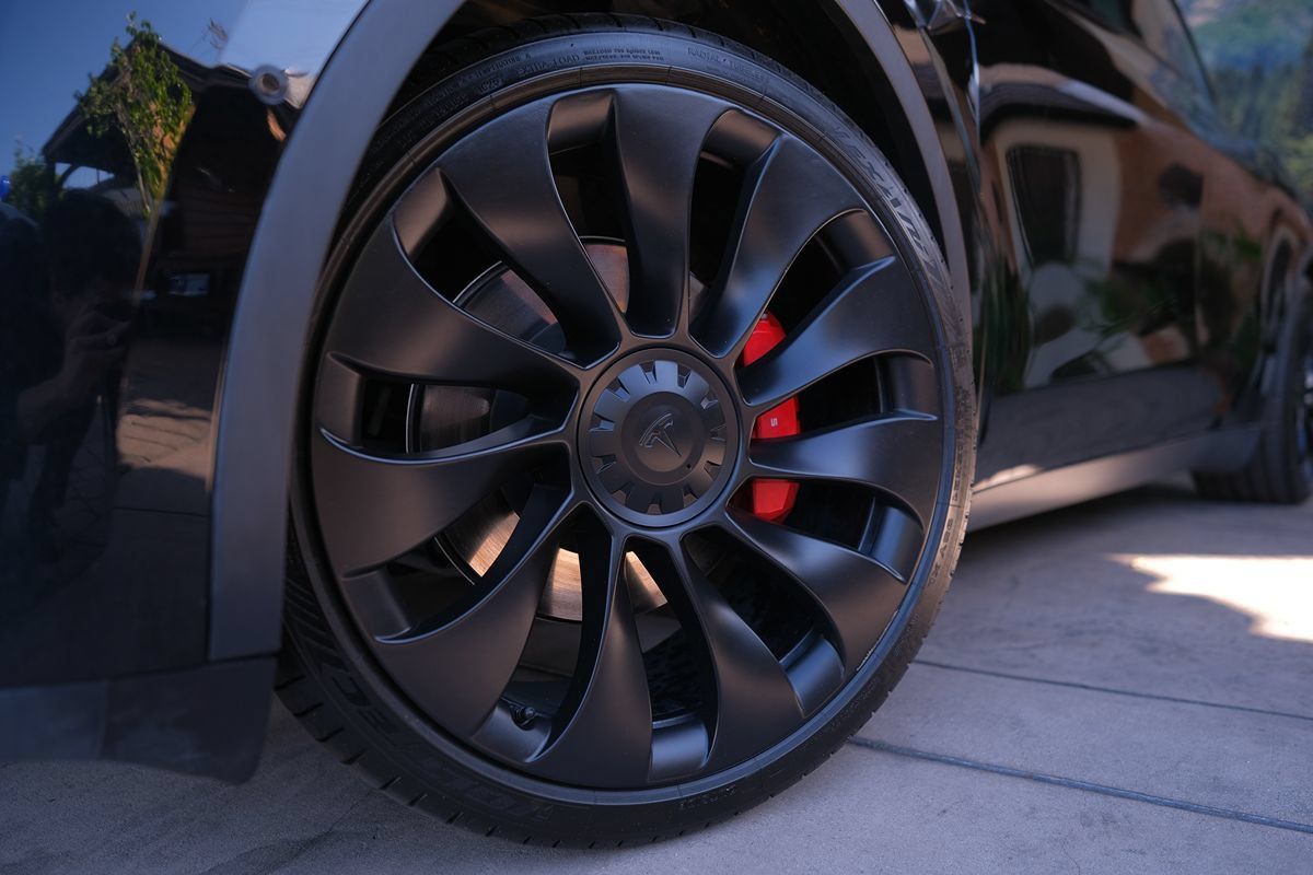 Used 2022 Tesla Model Y Performance AWD/4WD image 44