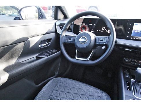 New 2026 Nissan Kicks SV w/ SV Premium Package image 8