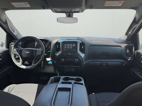 Used 2023 Chevrolet Silverado 2500 Custom AWD/4WD image 14