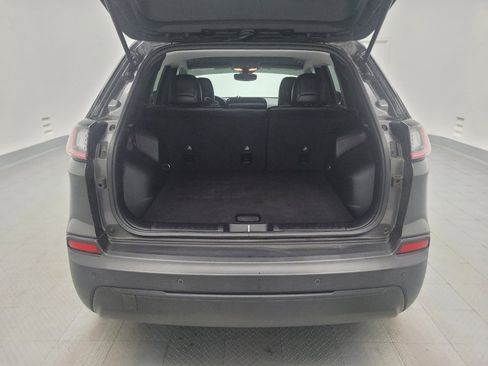 Used 2021 Jeep Cherokee Latitude Plus image 29