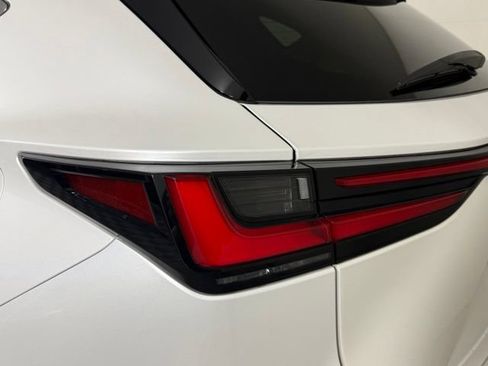 Used 2024 Lexus NX 350 AWD image 13