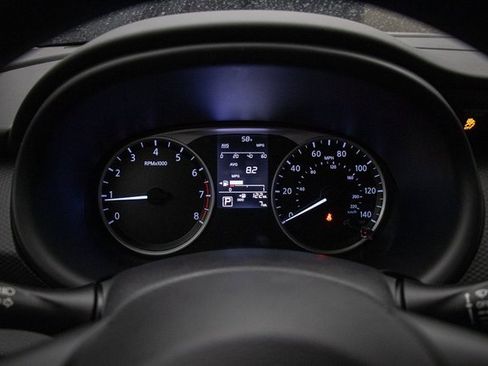 New 2025 Nissan Kicks Play S image 31