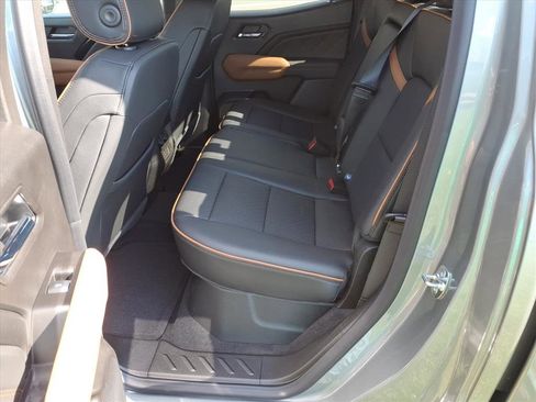 New 2026 GMC Canyon AT4 image 6