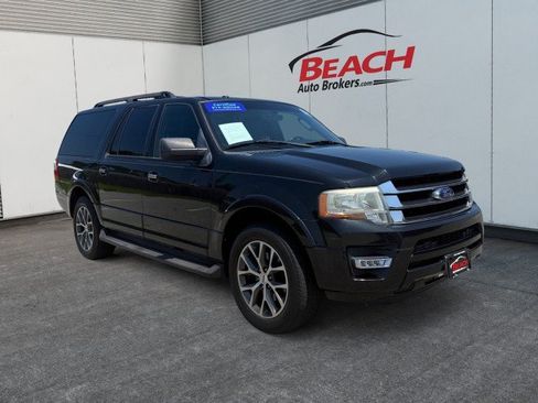 Used 2015 Ford Expedition EL XLT w/ Equipment Group 202A RWD image 3
