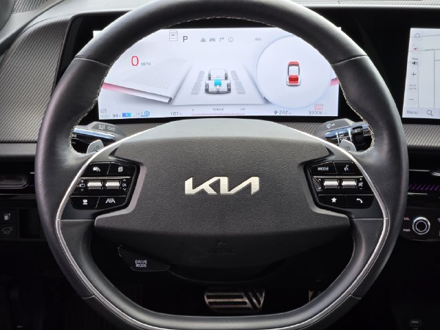Used 2024 Kia EV6 GT-Line AWD/4WD image 29