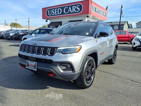 Used 2023 Jeep Compass Trailhawk w/ Trailhawk Elite Group image 1