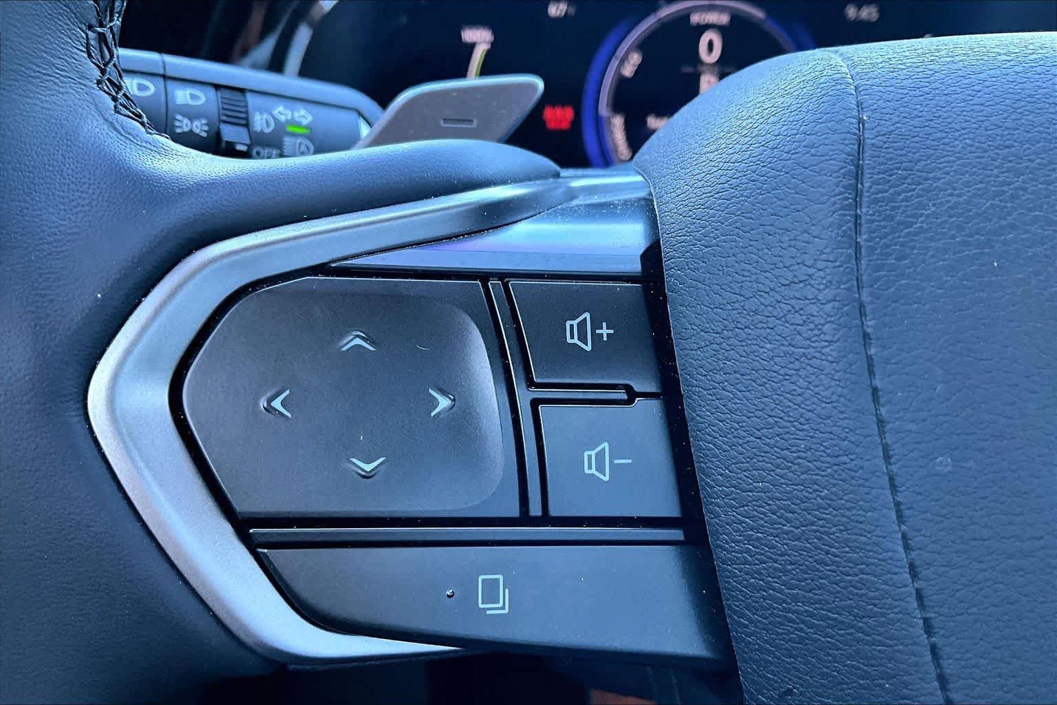Used 2026 Lexus NX 450h+ AWD w/ Accessory Package (Z2) image 23