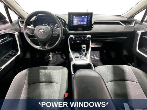 Used 2022 Toyota RAV4 XLE w/ Convenience Package AWD/4WD image 10