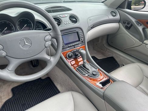 Used 2005 Mercedes-Benz SL 500 image 29