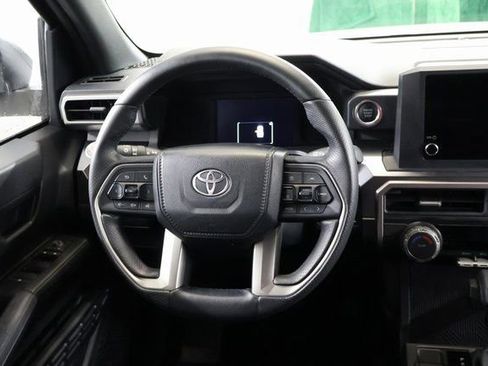 Used 2025 Toyota 4Runner SR5 image 14
