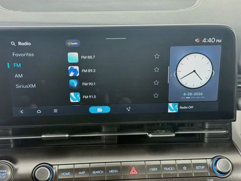 Used 2025 Hyundai Kona SEL FWD image 21
