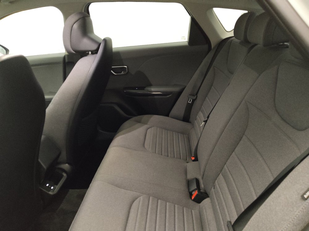 Used 2025 Kia K4 EX FWD image 18