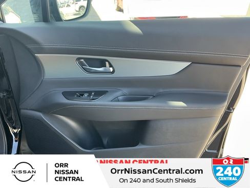 New 2025 Nissan Murano SL image 10