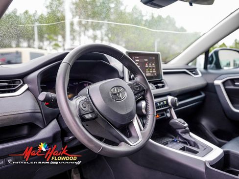 Used 2024 Toyota RAV4 XLE Premium image 21
