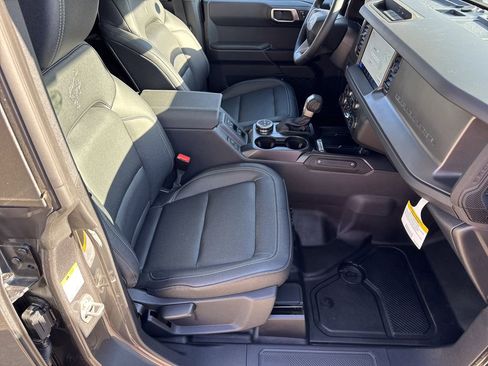 New 2025 Ford Bronco Big Bend image 13