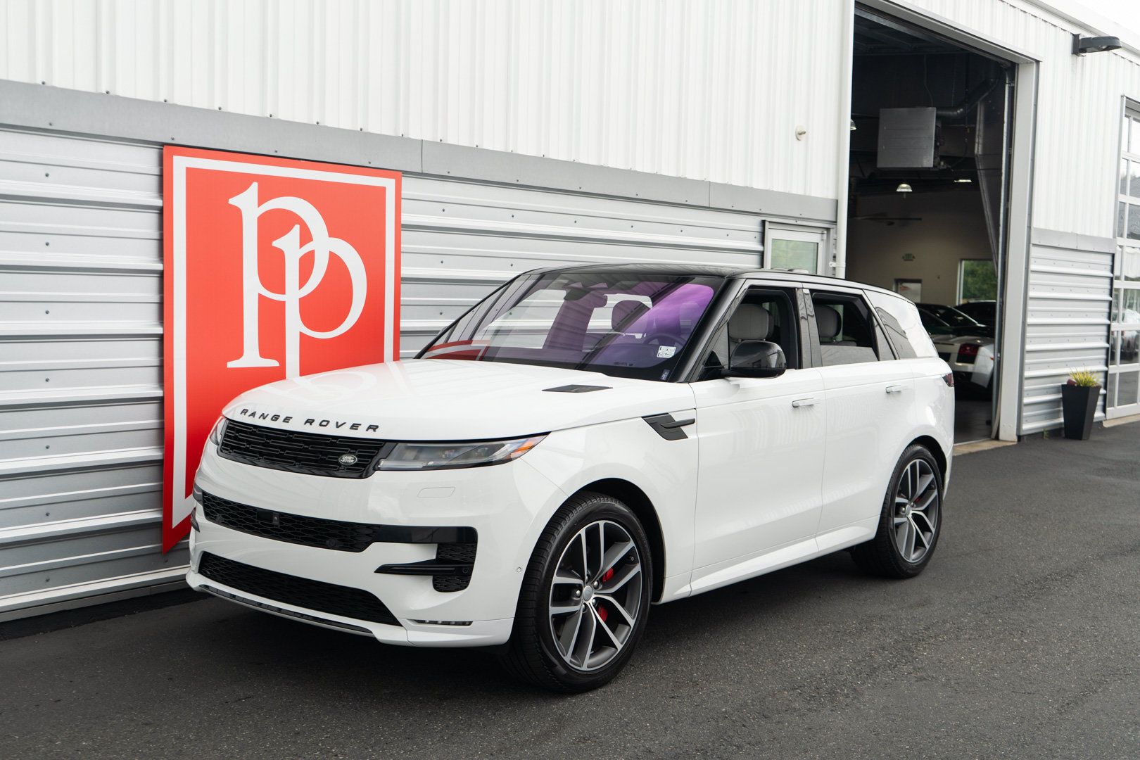 Used 2023 Land Rover Range Rover Sport SE Dynamic AWD/4WD image 40