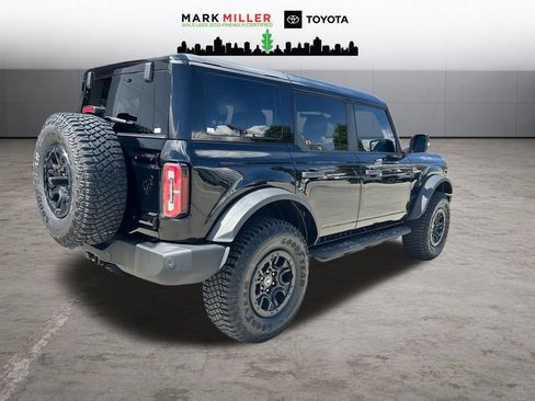 Used 2024 Ford Bronco Wildtrak AWD/4WD image 6