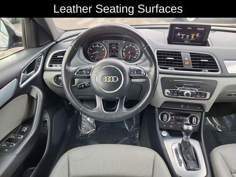Used 2018 Audi Q3 2.0T Premium w/ Convenience Package image 22