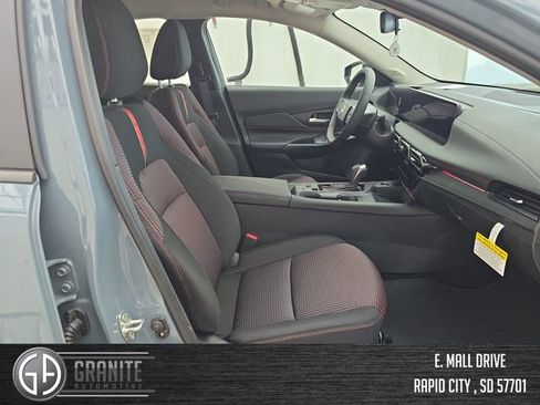 New 2026 Nissan Sentra SR FWD image 34