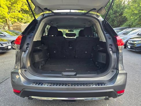 Used 2017 Nissan Rogue SV w/ Midnight Edition Package AWD/4WD image 17