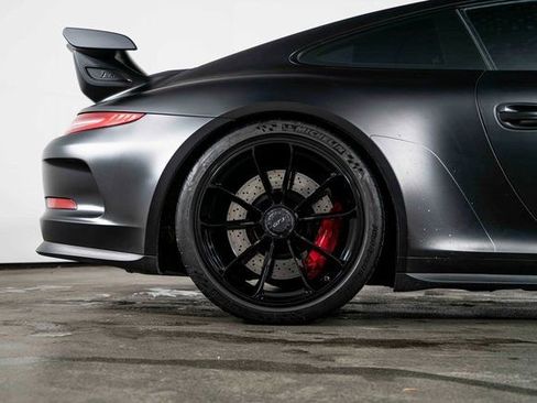 Used 2015 Porsche 911 GT3 image 10