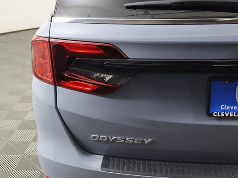 Used 2023 Honda Odyssey Sport image 15