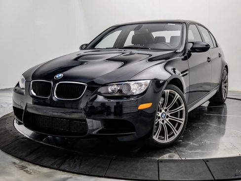 Used 2011 BMW M3 Sedan RWD image 5