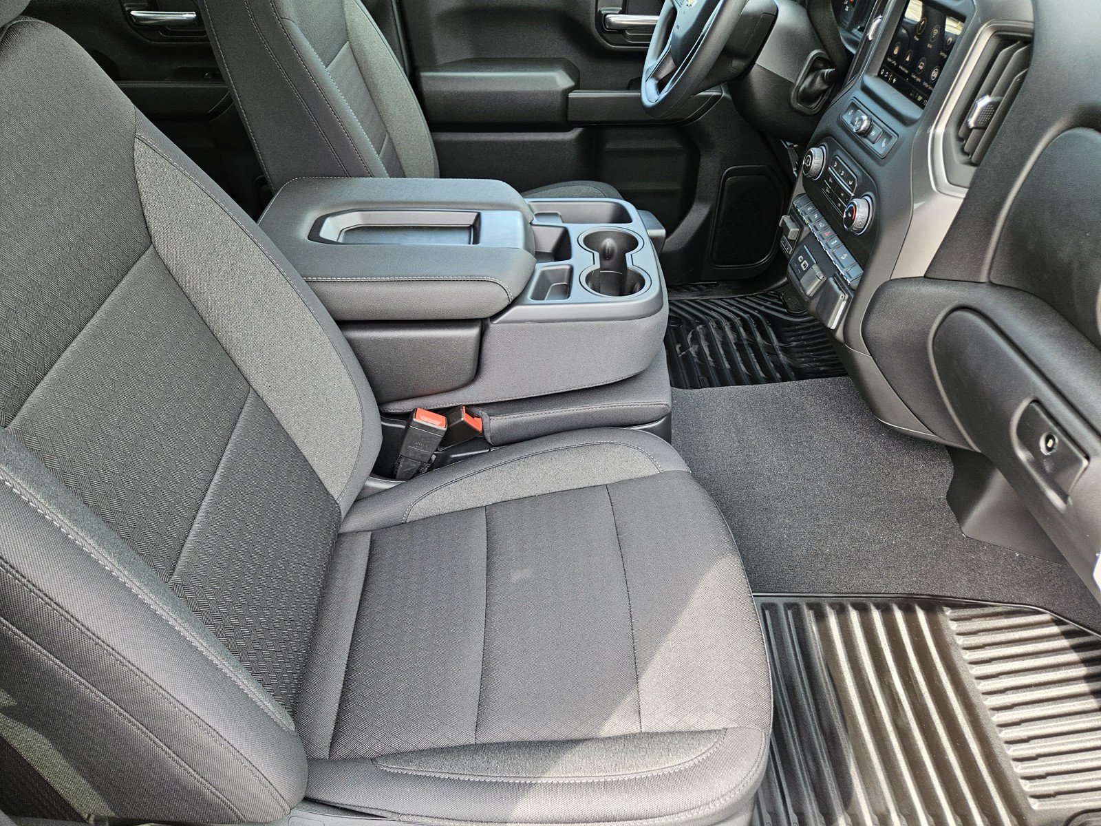 New 2026 Chevrolet Silverado 2500 Custom w/ Custom Value Package AWD/4WD image 11