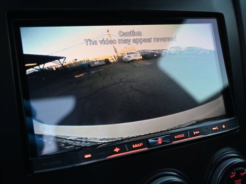 Used 2015 Nissan 370Z NISMO image 64