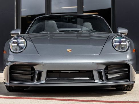 New 2026 Porsche 911 Carrera T image 8