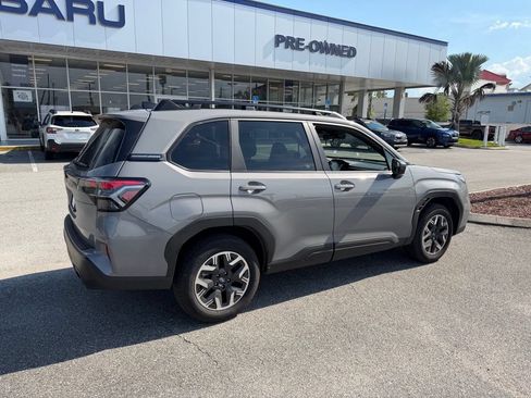 Used 2026 Subaru Forester Premium AWD/4WD image 3