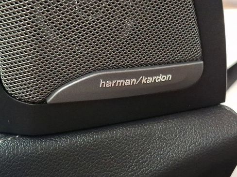 Used 2021 BMW X7 xDrive40i w/ M Sport Package image 27