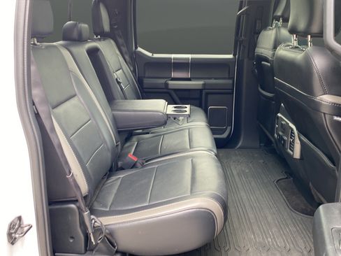 Used 2018 Ford F150 Raptor w/ Equipment Group 802A Luxury AWD/4WD image 24