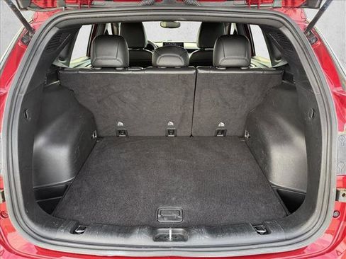 Used 2025 Jeep Compass Trailhawk AWD/4WD image 7