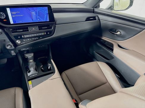 Certified 2025 Lexus ES 350 w/ Premium Package FWD image 25