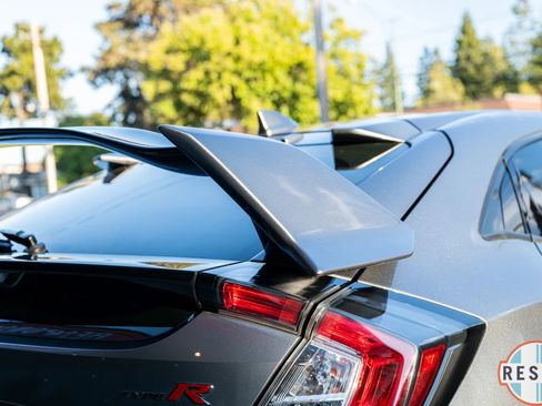 Used 2019 Honda Civic Type R image 23